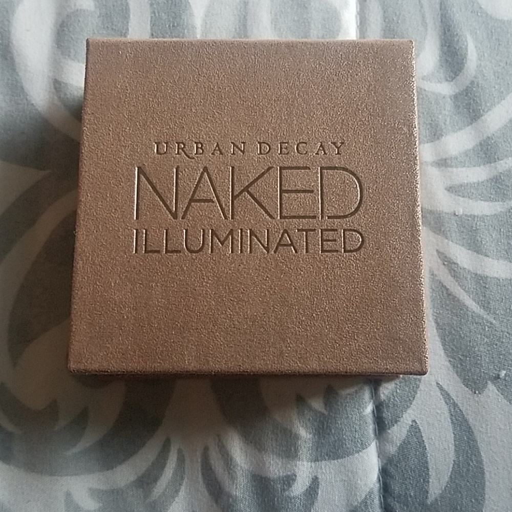 Urban decay illuminated powder